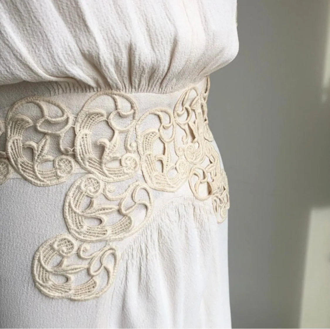 1930s 40s Vintage Maxi Ivory Dress M/L