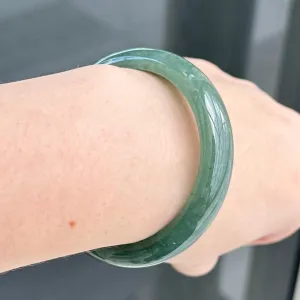 31957 56.6mm Emerald Ocean’s Whisper Bluish Green Jadeite Bangle