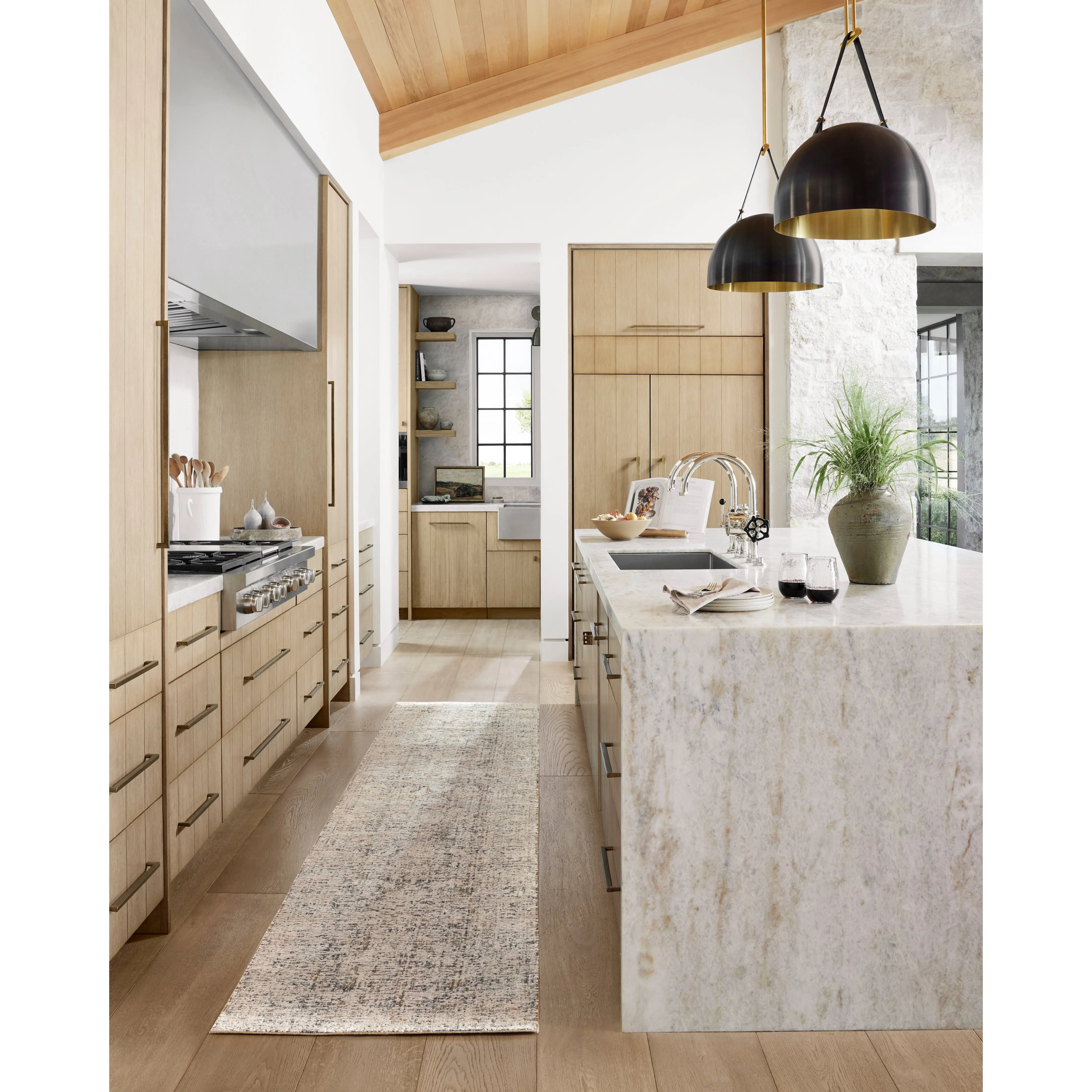 Alie Gold / Beige Rug | Amber Lewis x Loloi