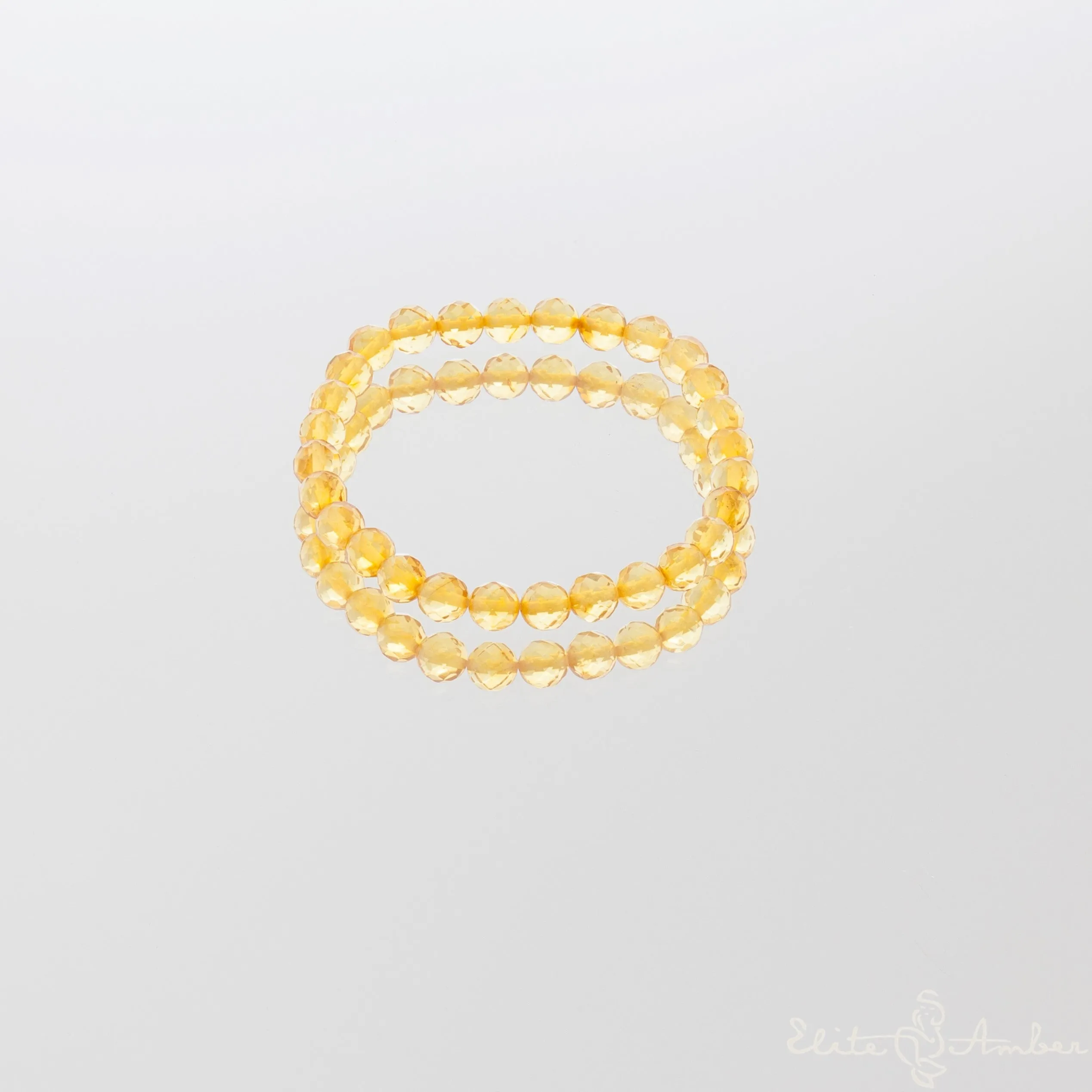 Amber bracelet "Glossy honey"