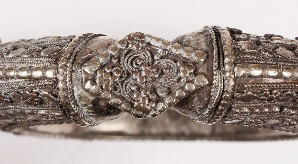 Antique Bedouin Tribal Bracelet Silver Cuff Yemeni Nomad Jewelry