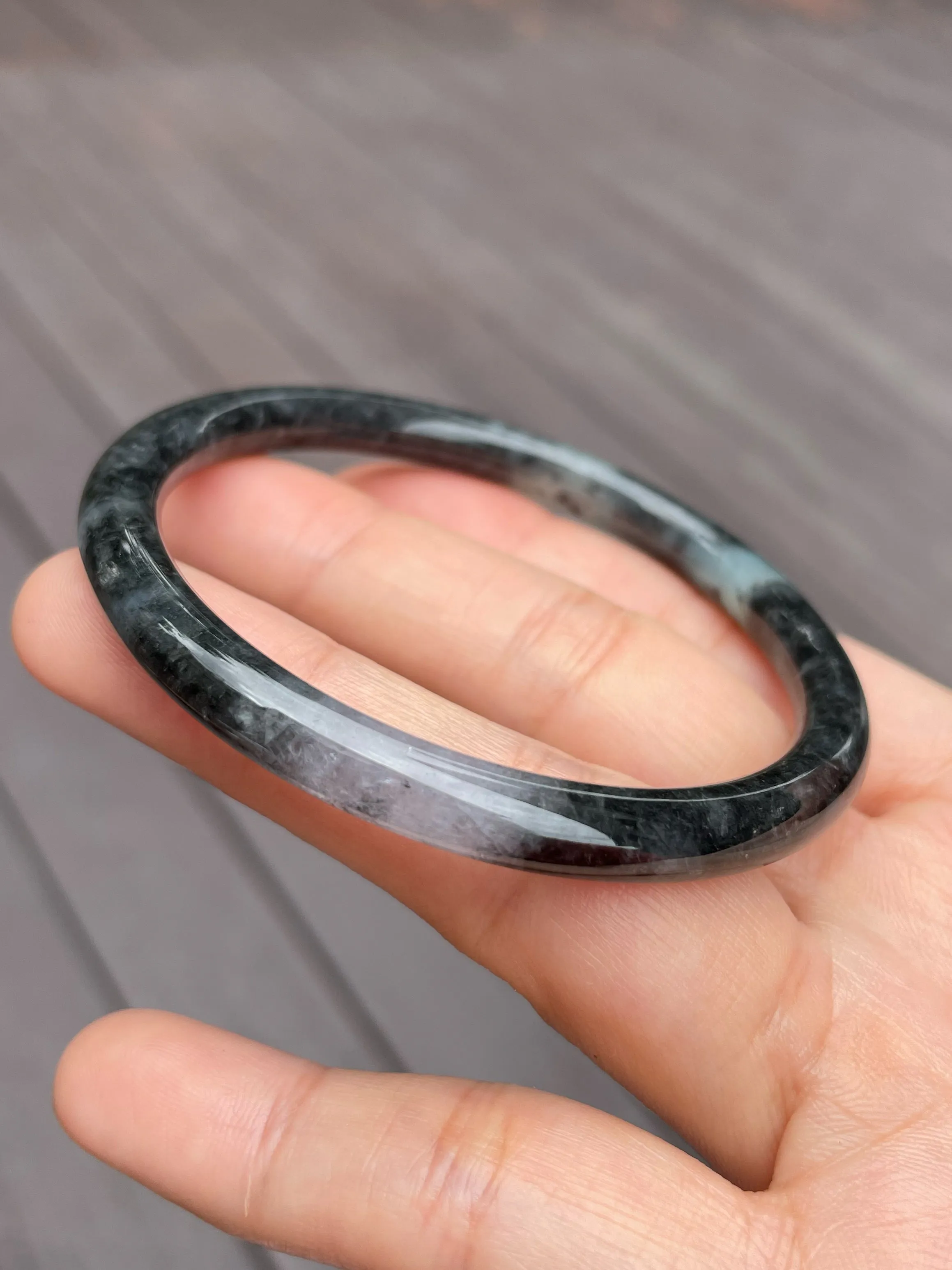 Black Jade Bangle | 58mm (NJBA074)