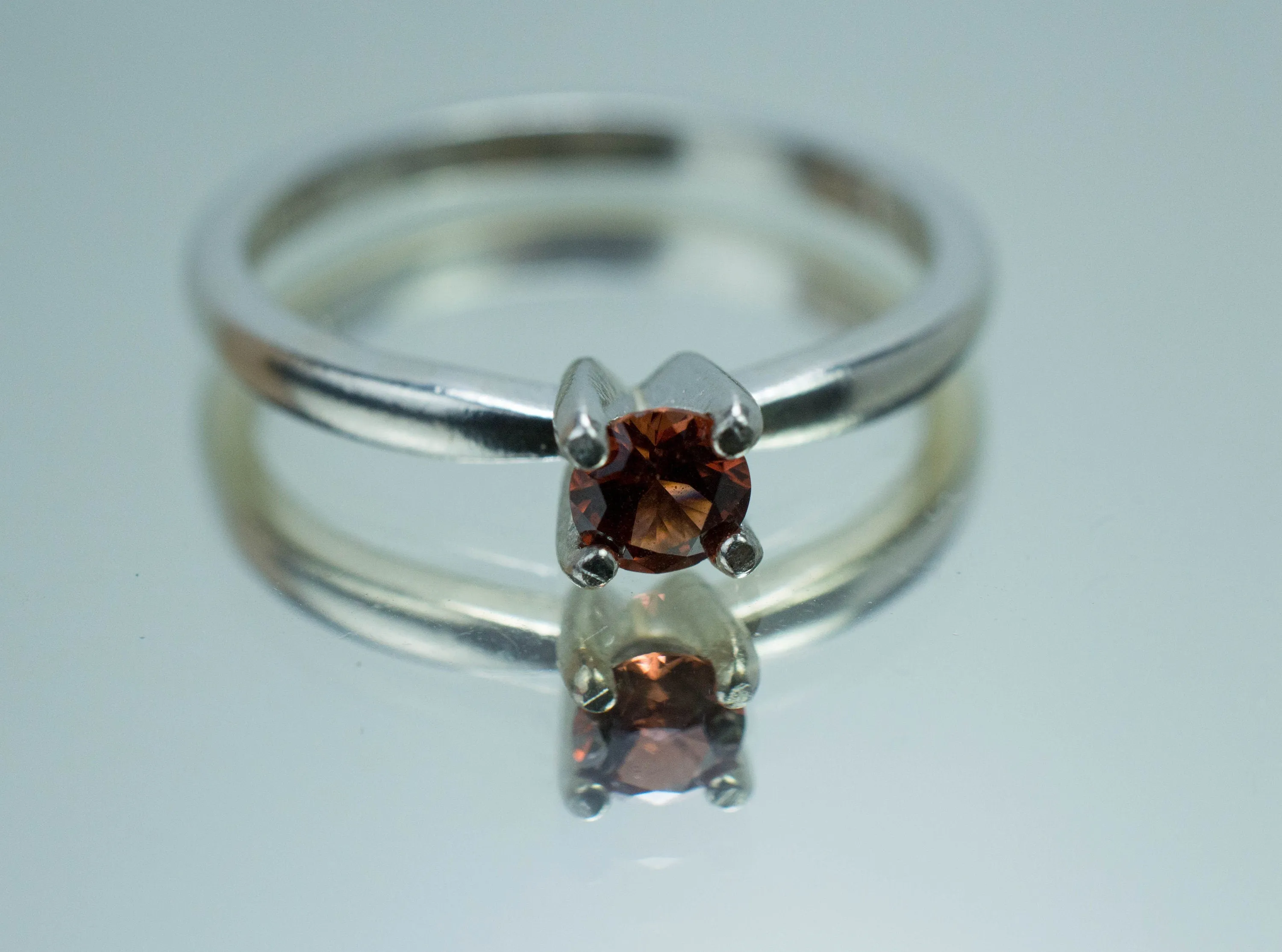 Cinnamon Garnet Ring; Genuine Untreated Tanzanian Garnet; 0.270cts