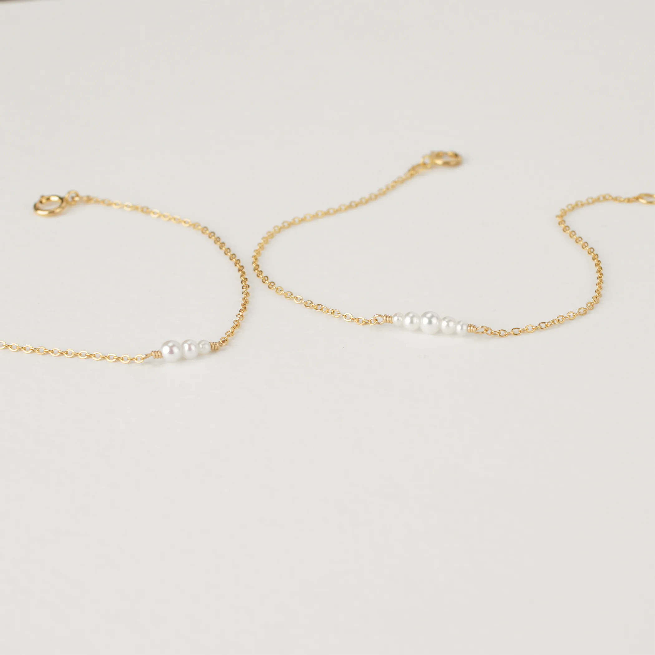 Eva Mini Pearl Bracelet