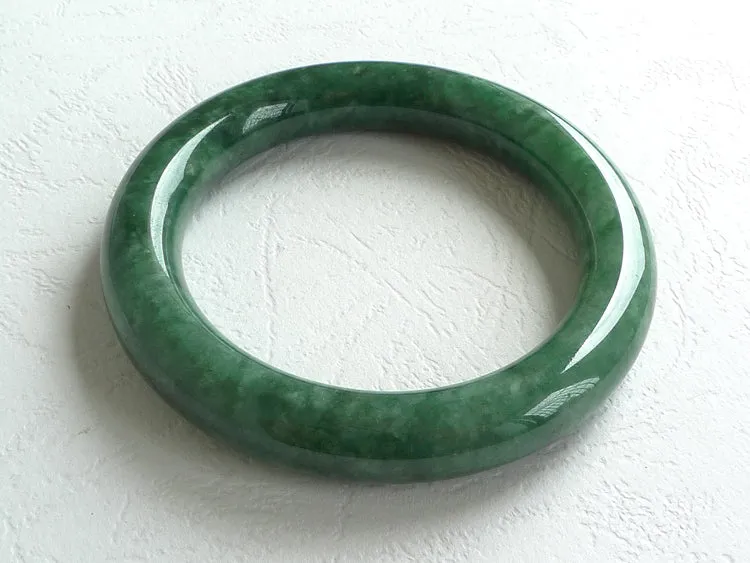 Natural Jade Bangle Jadeite Bangle Internal Diameter 55.8mm BER092
