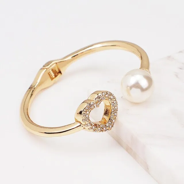 The Galina Pearl Star